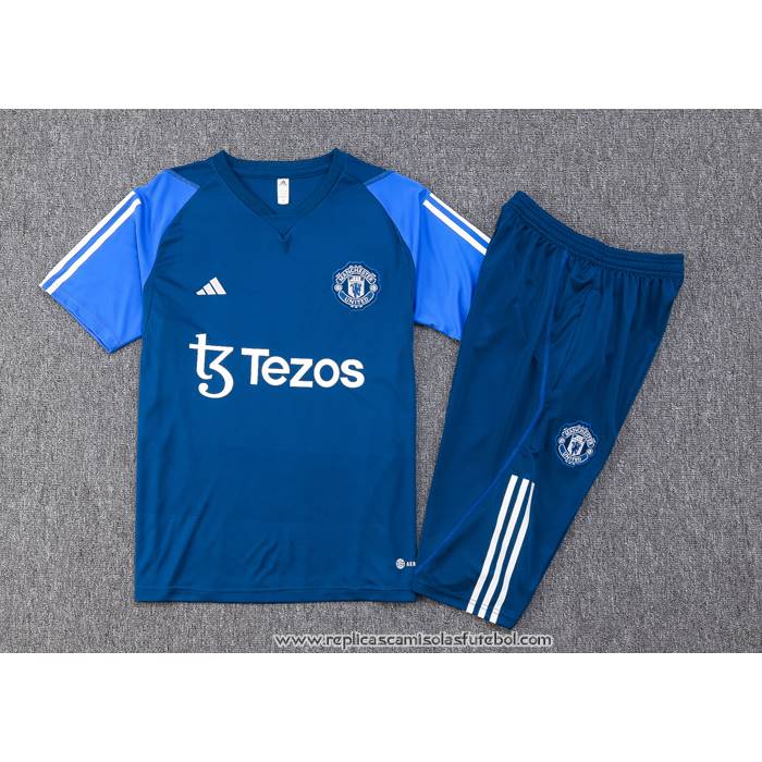Fato de Treino
 Manchester United 2023-2024 Manga Curta
 Azul
 - Calcas Curta
